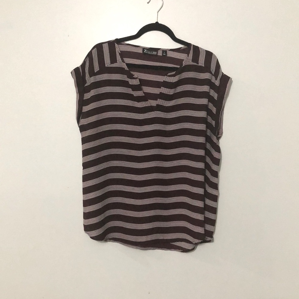 Blouse barely worn